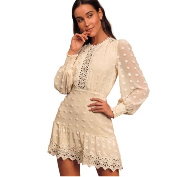 Lulu's Lust or Love Cream Embroidered Crochet Lace Dress M Flowy Boho - Picture 1 of 12